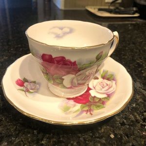 Vintage Royal Osborne Roses Pattern Bone China Teacup and matching Saucer #8205